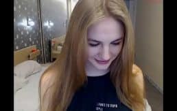 Young perfect body camgirl